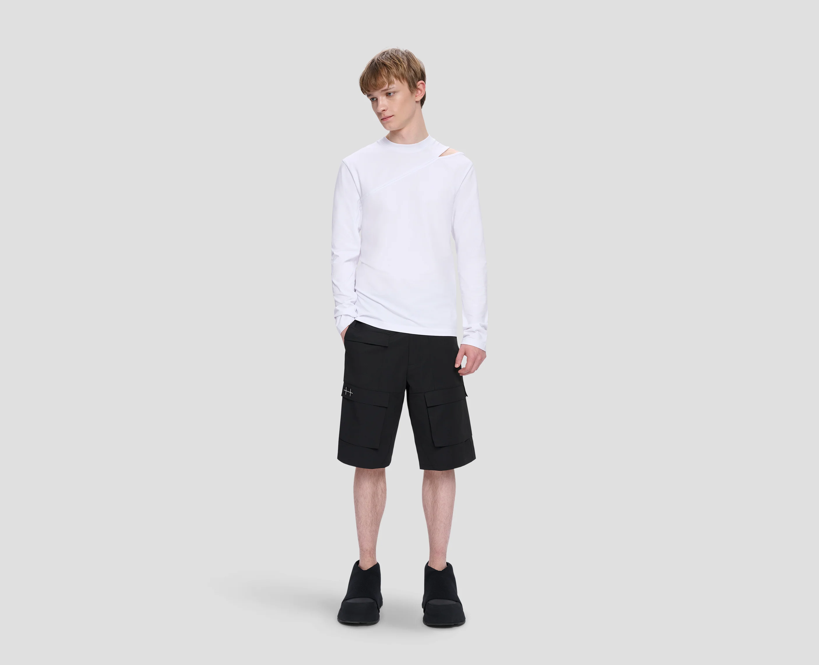 CELLULAE CARGO SHORTS - Image 3