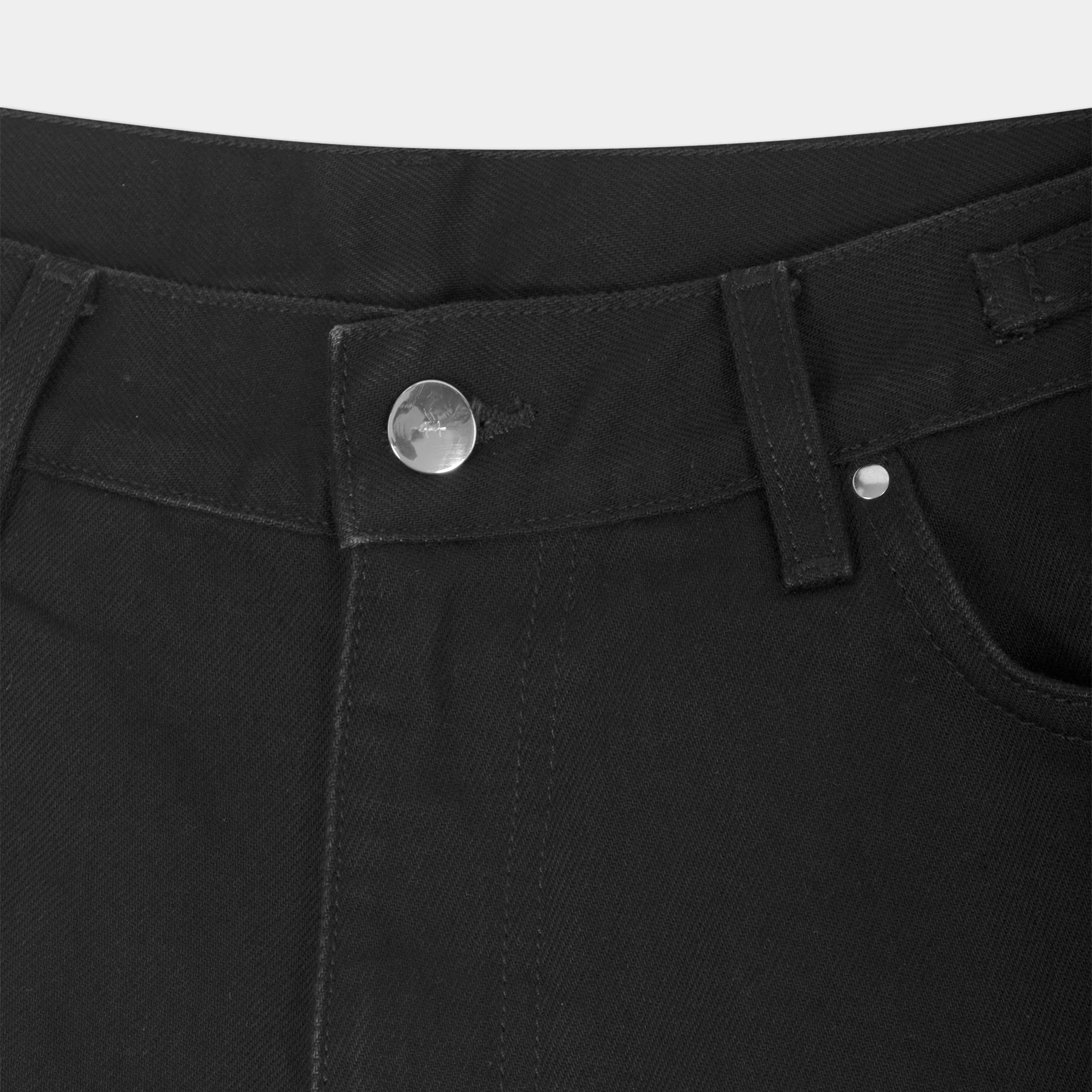 FENCE DENIM SHORTS - Image 4